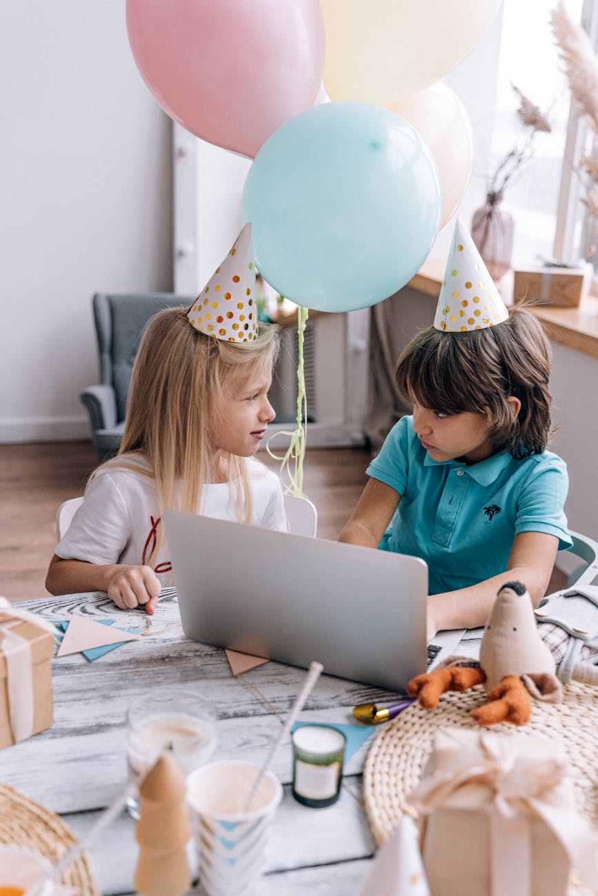 Italy | ChatGPT mentioned: Ecco idee regalo per bambini con consegna rapida online (perfette per feste, compleanni o sorprese d... | Angles: Children's Day Gift Guide